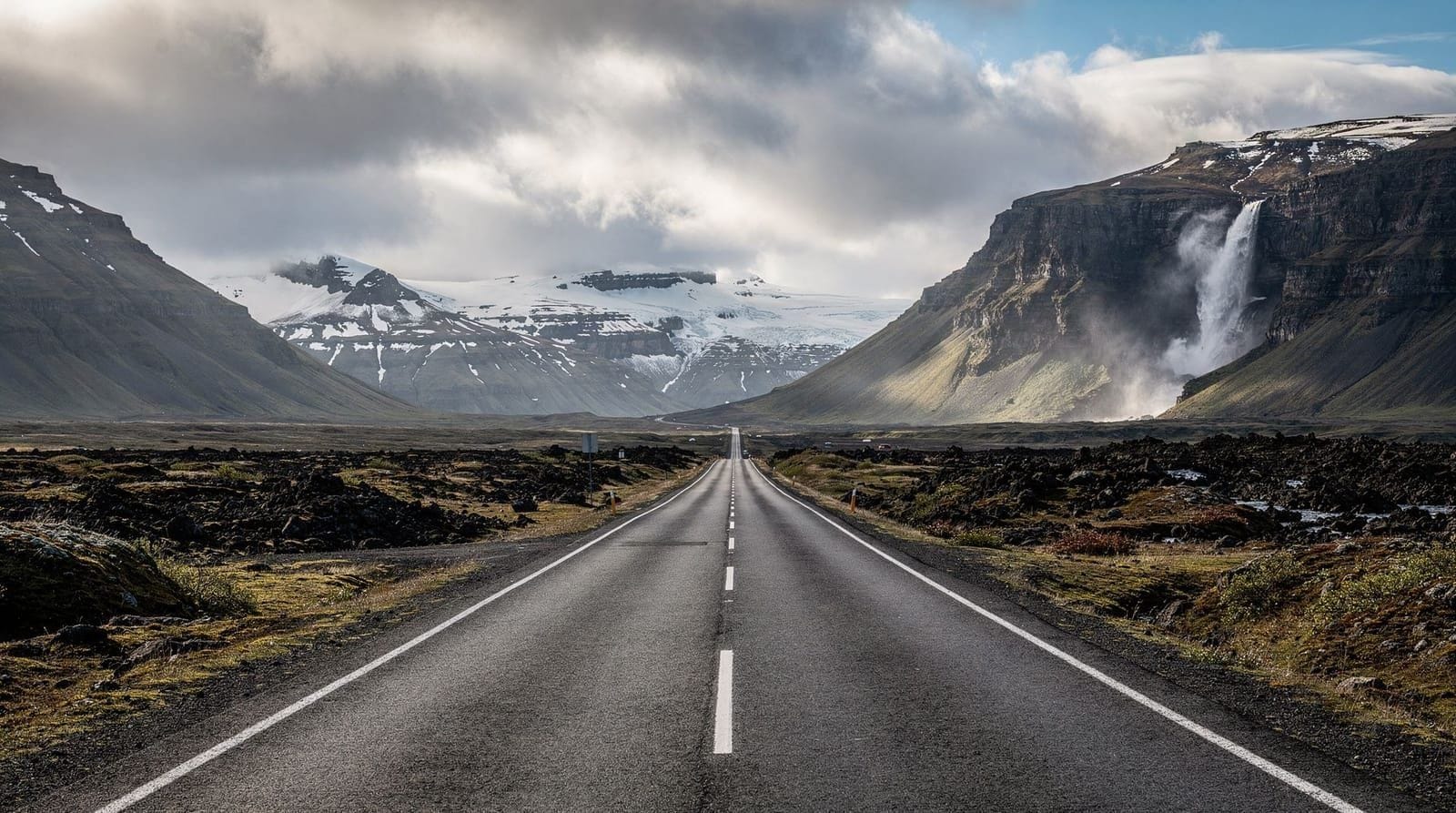 Iceland First Timer Guide: What to Know Before You Land — Honest Iceland first-timer guide: costs, transport, packing, best time, Northern