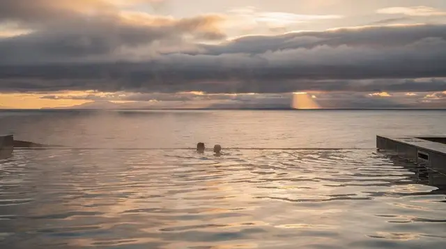 From Reykjavik: South Coast & Sky Lagoon Admission Day Tour