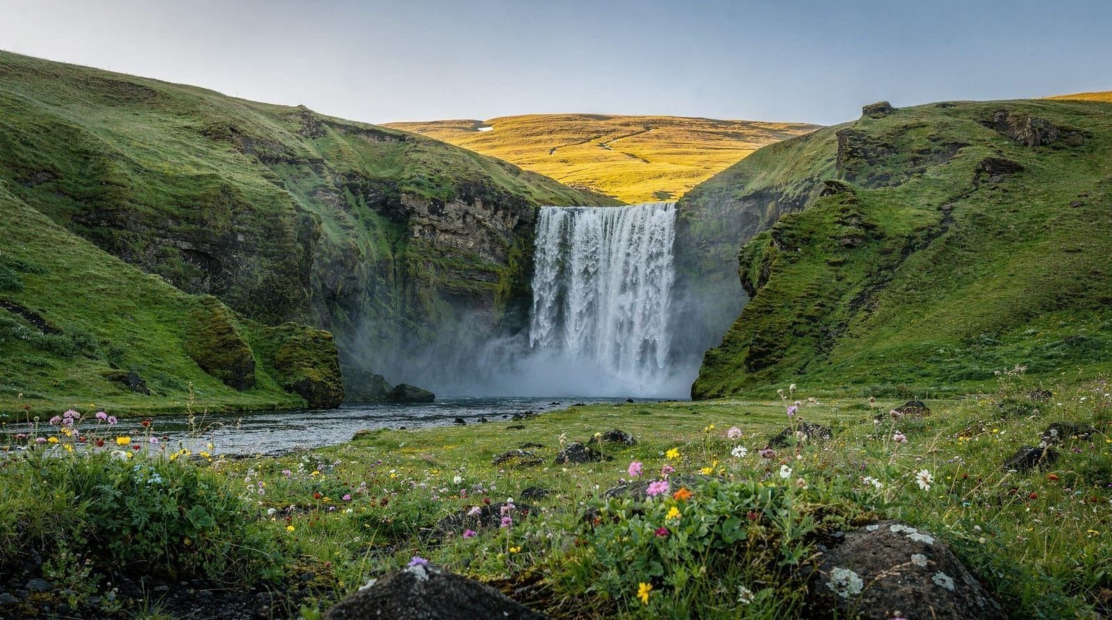 Iceland Summer 5-Day Itinerary: Midnight Sun, Puffins & Highlands — 5 days — moderate — mid-range