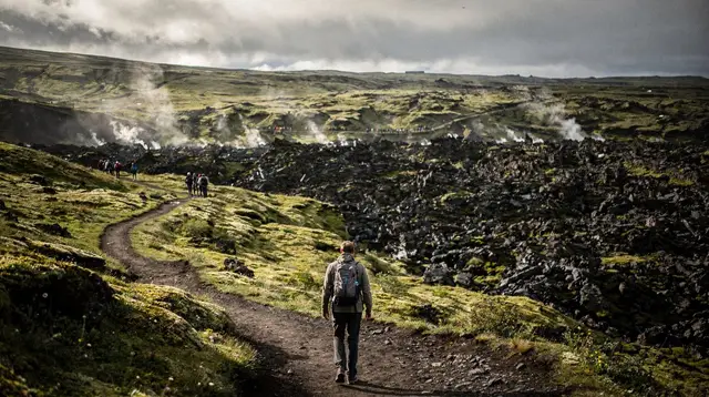 Geldingadalur: Full-Day Hike from Reykjavik