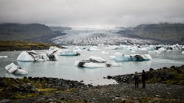 From Reykjavik: Jökulsárlón Glacier Lagoon Full-Day Trip