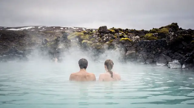 From Reykjavík: Blue Lagoon Premium Admission with Transfer