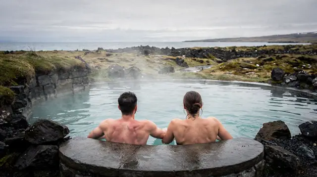Reykjavik: Sky Lagoon Entrance Pass with 7-Step Spa Ritual