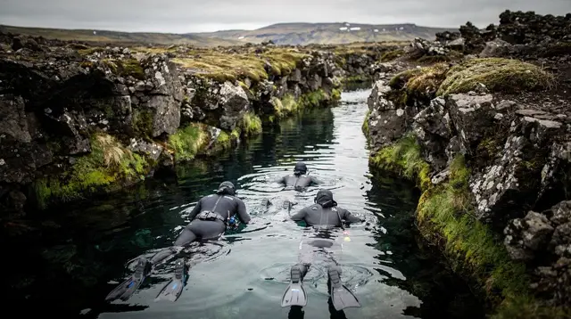 Silfra: Snorkeling Tour Between Tectonic Plates