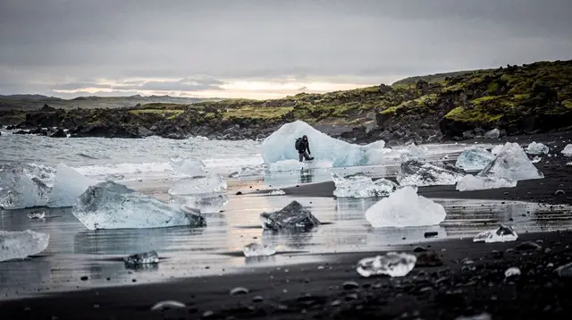 Reykjavik: South Coast, Diamond Beach, and Jökulsárlón Tour